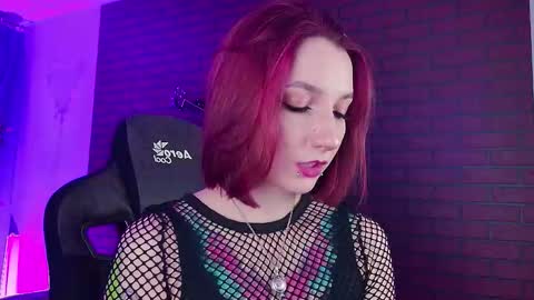 Snapshot of prettyreckess chatting on December 2025 04:46:01 PM Mila -NONUDE MODEL online show from December 2025 04:46:01 PM