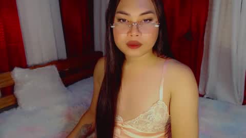 simple RHIANE online show from January 2025 06:52:01 PM