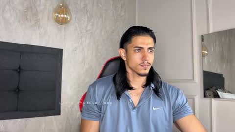 Snapshot of privilegewc chatting on November 2025 10:13:02 PM privilegewc online show from November 2025 10:13:02 PM