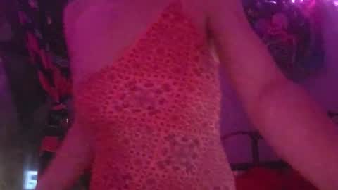 Snapshot of puddled_wonderland chatting on October 2025 01:27:02 AM puddled_wonderland online show from October 2025 01:27:02 AM