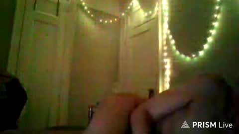 Snapshot of puddled_wonderland chatting on October 2025 08:15:02 AM puddled_wonderland online show from October 2025 08:15:02 AM