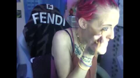 Snapshot of purple2staythnxxx chatting on November 2025 03:44:01 PM Purple2StayThnxxx online show from November 2025 03:44:01 PM