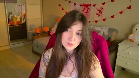 Snapshot of purple_averge chatting on November 2025 05:40:01 AM Bella online show from November 2025 05:40:01 AM