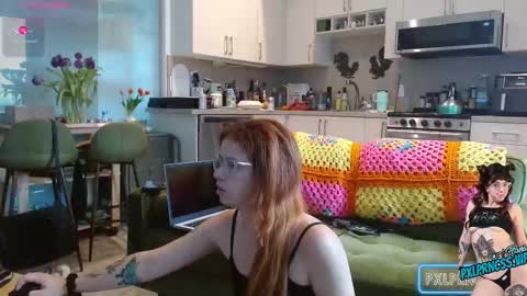 Jenna Gee online show from September 2025 12:00:02 AM