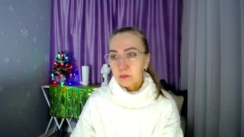 Snapshot of queen_a_n_i chatting on January 2025 10:20:02 AM A N I Ill be here on December 1st online show from January 2025 10:20:02 AM