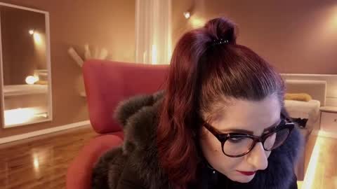 Mistresss Manifest online show from January 2025 07:32:01 AM