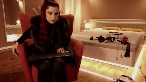 Mistresss Manifest online show from February 2025 07:48:01 AM