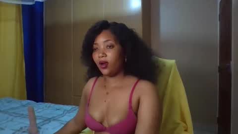 Queenbebony2 online show from September 2025 04:19:01 PM