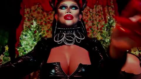 Wanda Luna online show from December 2024 08:13:01 AM