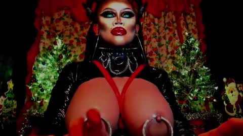 Wanda Luna online show from December 2024 05:32:01 PM