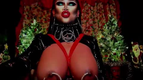 Wanda Luna online show from December 2024 06:52:01 PM
