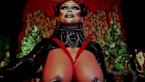 Wanda Luna online show from January 2025 04:46:01 PM