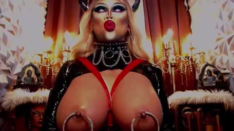 Wanda Luna online show from January 2025 07:39:02 PM