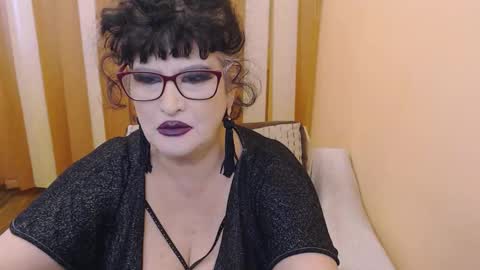 queenofsin online show from March 2025 02:21:01 PM