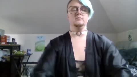 queerlyjaz online show from September 2025 12:14:01 AM