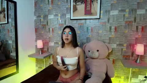 Snapshot of rachel_mds chatting on October 2025 01:39:01 PM Rachel online show from October 2025 01:39:01 PM