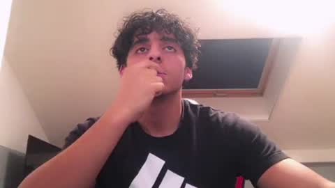 Snapshot of raes69 chatting on December 2024 06:20:02 PM raes online show from December 2024 06:20:02 PM