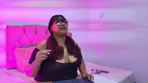 raven_gaze online show from September 2025 12:55:02 AM
