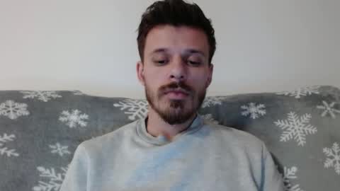 Snapshot of rayann27 chatting on December 2024 03:26:02 AM rayan online show from December 2024 03:26:02 AM