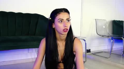 Snapshot of rebbeccaray chatting on November 2025 08:10:01 PM rebbeccaray online show from November 2025 08:10:01 PM