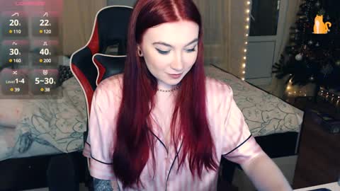 Lina online show from December 2024 10:28:01 PM