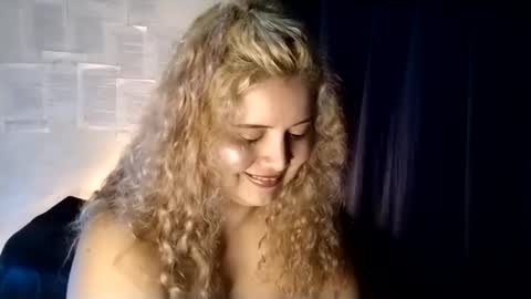 Snapshot of rei_chan26 chatting on March 2025 05:59:02 AM Tania Nixx online show from March 2025 05:59:02 AM