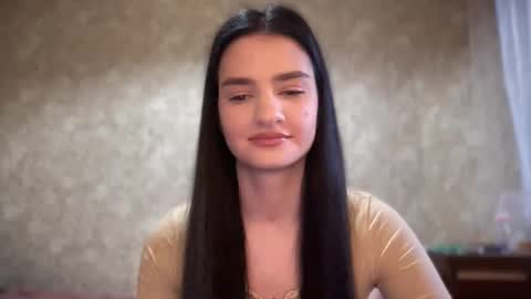 Renata online show from September 2025 09:32:02 AM