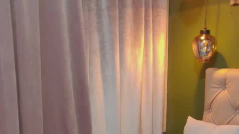 renata_milf_ online show from September 2025 11:45:02 AM