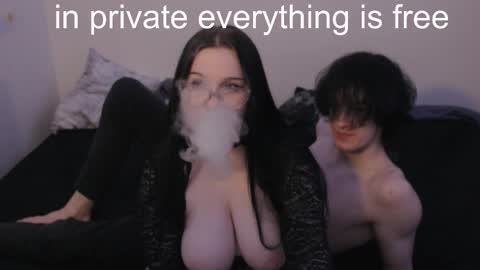 Snapshot of reyreyclub chatting on February 2025 02:49:01 PM reyreyclub online show from February 2025 02:49:01 PM