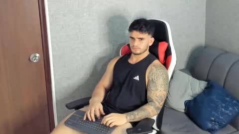 Snapshot of ricardogonzalez666 chatting on December 2024 06:44:02 AM ricardogonzalez666 online show from December 2024 06:44:02 AM