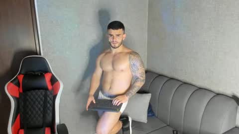Snapshot of ricardogonzalez666 chatting on January 2025 03:40:02 AM ricardogonzalez666 online show from January 2025 03:40:02 AM