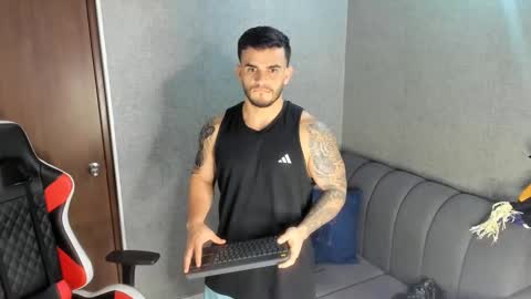 Snapshot of ricardogonzalez666 chatting on March 2025 11:35:02 PM ricardogonzalez666 online show from March 2025 11:35:02 PM