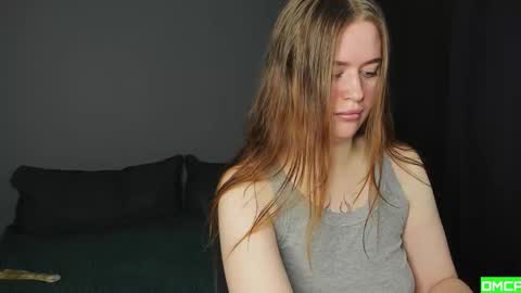 Snapshot of robert_lisa chatting on November 2025 07:13:02 AM Lisa and Robert i am online all days 900 am GMT3 online show from November 2025 07:13:02 AM