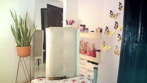 Rosalinda online show from February 2025 02:58:01 AM