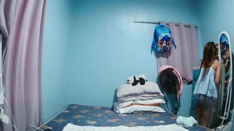 Snapshot of rose_angels chatting on January 2025 01:53:01 AM Rose Angels online show from January 2025 01:53:01 AM