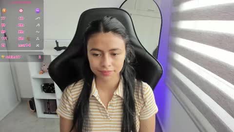 Snapshot of roseparis chatting on October 2025 02:54:01 PM Nat online show from October 2025 02:54:01 PM