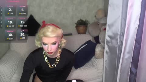 Snapshot of rossir chatting on December 2024 06:50:02 PM rossir online show from December 2024 06:50:02 PM