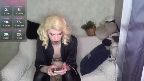 Snapshot of rossir chatting on March 2025 03:40:01 PM rossir online show from March 2025 03:40:01 PM