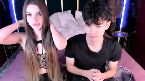 Snapshot of roxy_kisss chatting on October 2025 10:50:01 AM Roxy online show from October 2025 10:50:01 AM