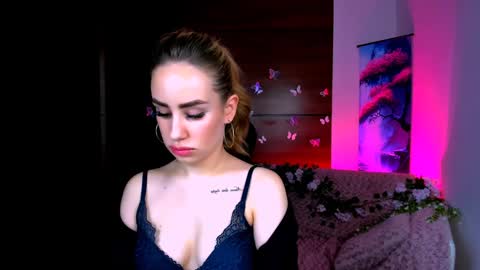 Im Rozmary nice to meet you 3 online show from February 2025 10:50:02 AM