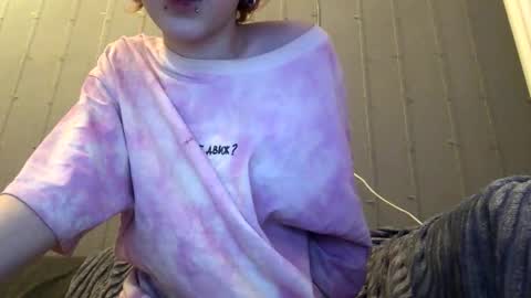 Snapshot of rubireyn chatting on November 2025 12:27:02 PM Rubi online show from November 2025 12:27:02 PM