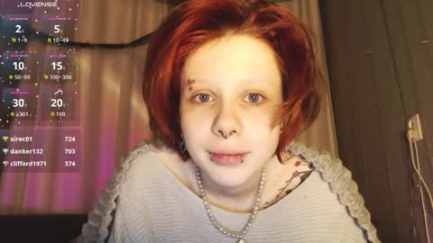 Snapshot of rubireyn chatting on November 2025 09:51:02 PM Rubi online show from November 2025 09:51:02 PM