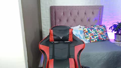 Snapshot of ruby_your_milf chatting on February 2025 09:44:02 PM ruby_your_milf online show from February 2025 09:44:02 PM