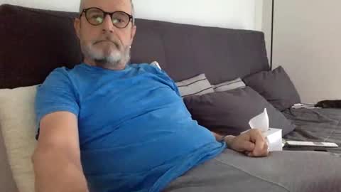 Snapshot of ruk_ri913mn chatting on October 2025 07:34:02 AM Jimi online show from October 2025 07:34:02 AM