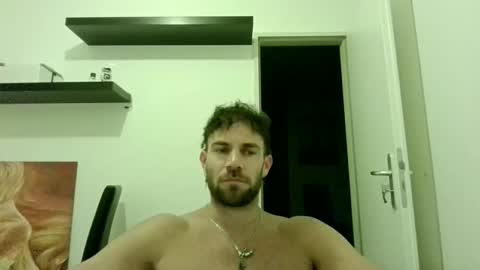 ryan_fit100 online show from September 2025 06:43:02 PM