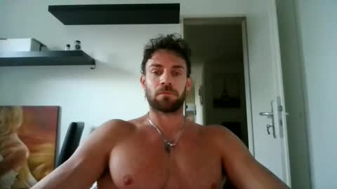 ryan_fit100 online show from September 2025 04:41:02 PM