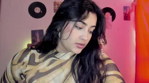 S H A R O N model independient online show from December 2024 08:00:02 PM