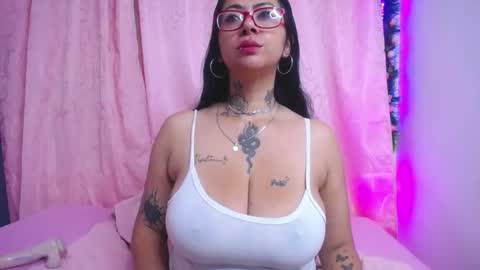 saalomee 1 online show from December 2024 01:56:02 PM