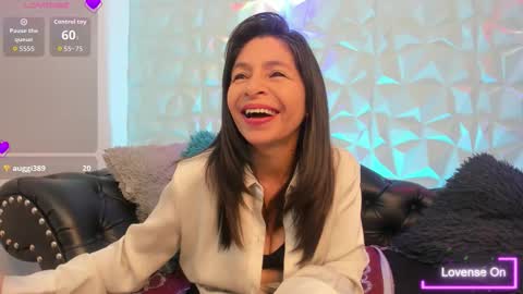 Snapshot of sabinadeluxe_cg chatting on November 2025 12:27:01 PM sabinadeluxe_cg online show from November 2025 12:27:01 PM