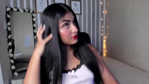 mariana  online show from March 2025 09:08:02 PM